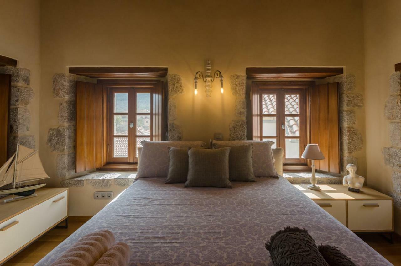 Villa Panthemis Leonídion Esterno foto