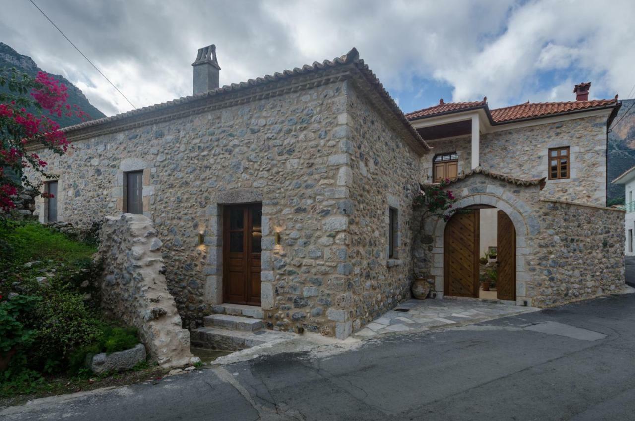 Villa Panthemis Leonídion Esterno foto